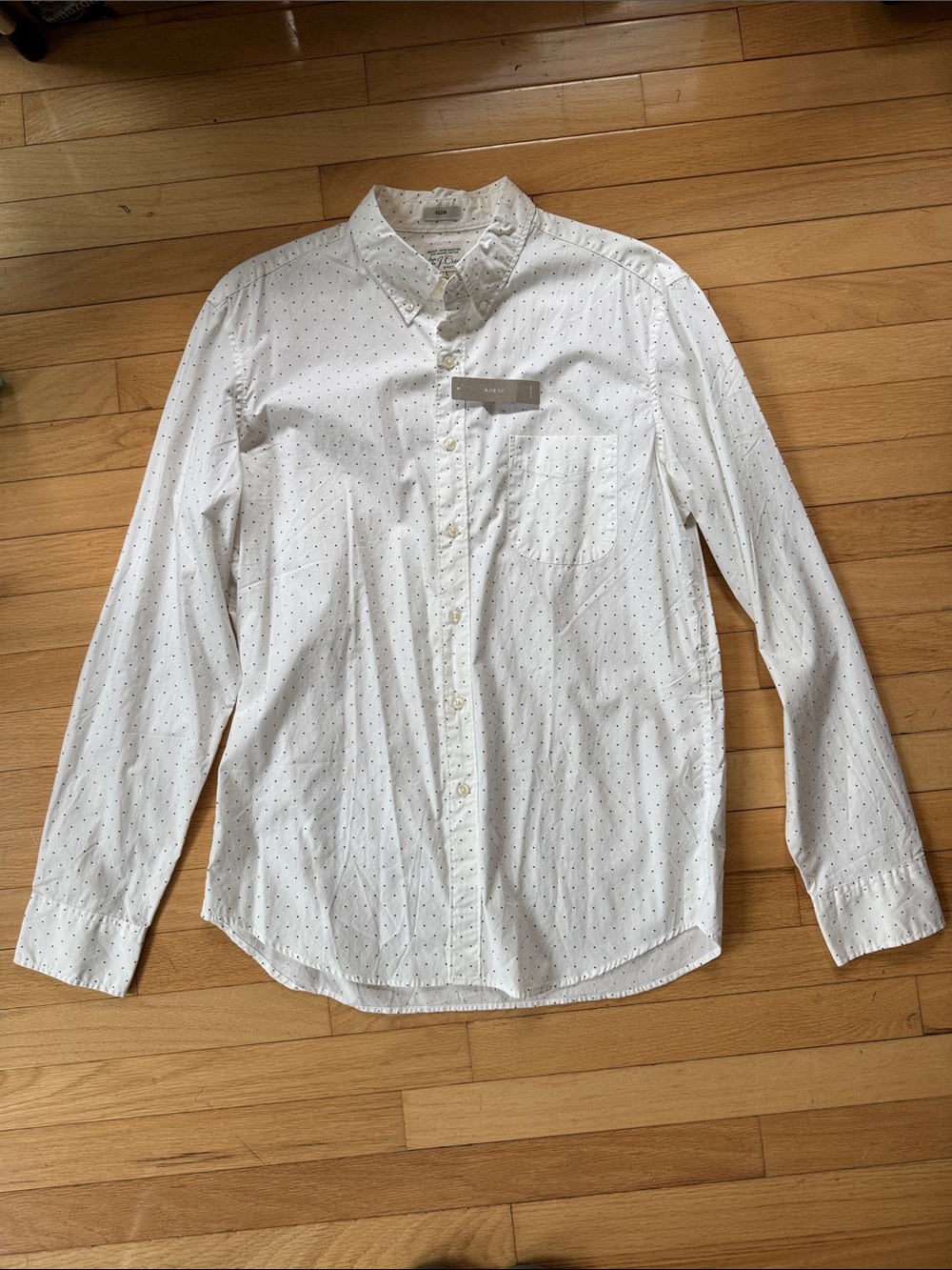 Secret wash shirting sewn foe J. Crew slim fit stretch mini dot button down  - L